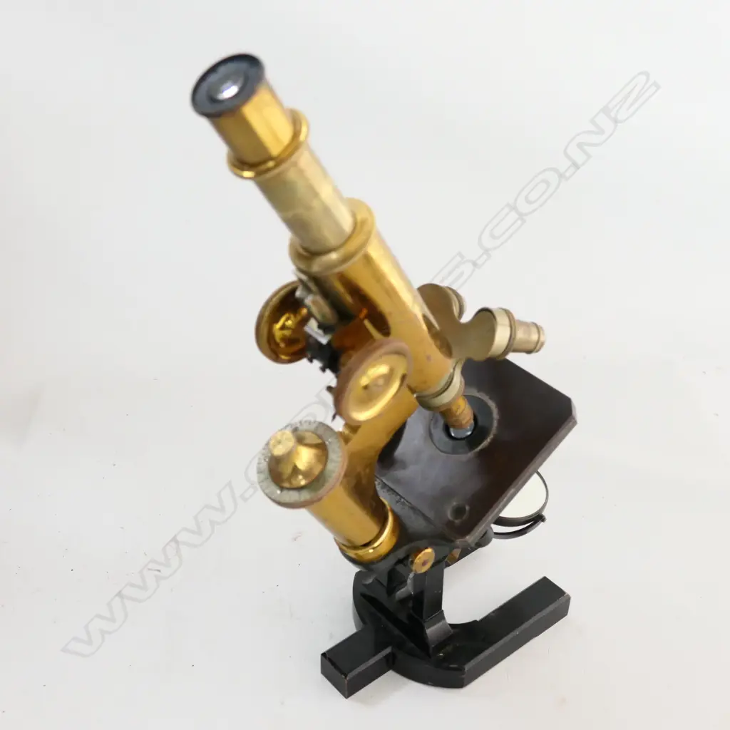 CARL ZEISS, JENA, No.23561 BRASS COMPOUND MONOCULAR MICROSCOPE IN MAHOG BOX. Image 1++